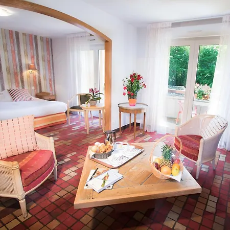Hotel Les Trois Soleils 3*