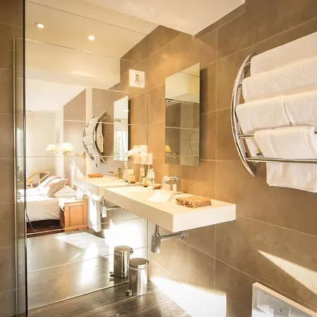 Hotel Les Trois Soleils 3*