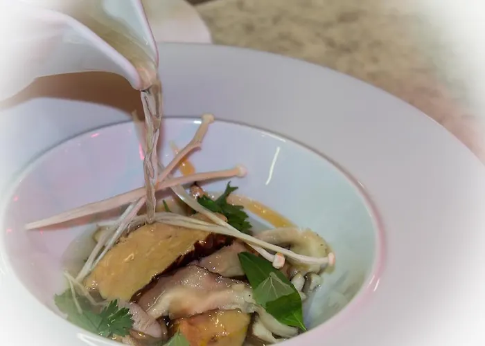 Les Trois Soleils Szálloda 3*