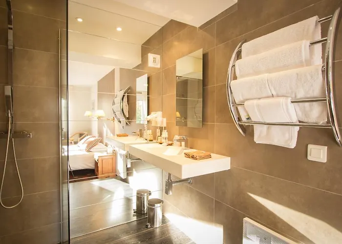 Szálloda Les Trois Soleils 3*