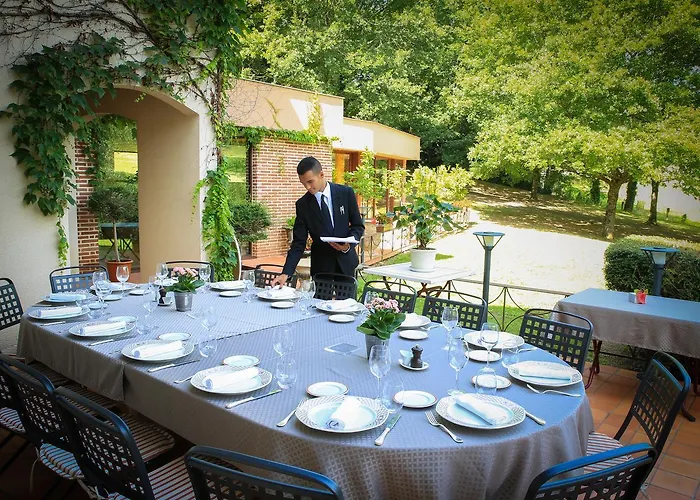 Les Trois Soleils 3*